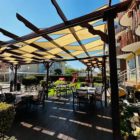 Ivian Family Hotel Ravda